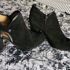 Elegant Black Suede Ankle Booties